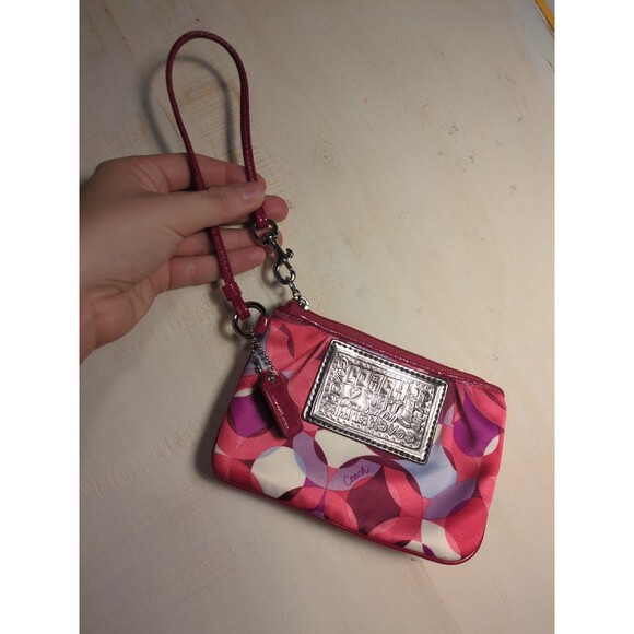 Vtg COACH Poppy Glam Satin Wristlet Colorful Y2K Pink Abstract Logo Metallic Red - Picture 1 of 7